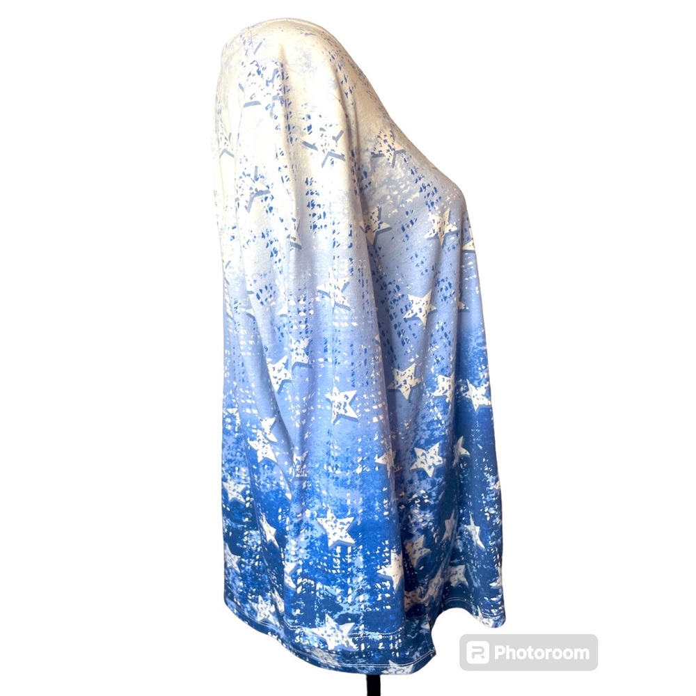 Allison Daley Ombré Blue & White Stars Shirt - Picture 3 of 9